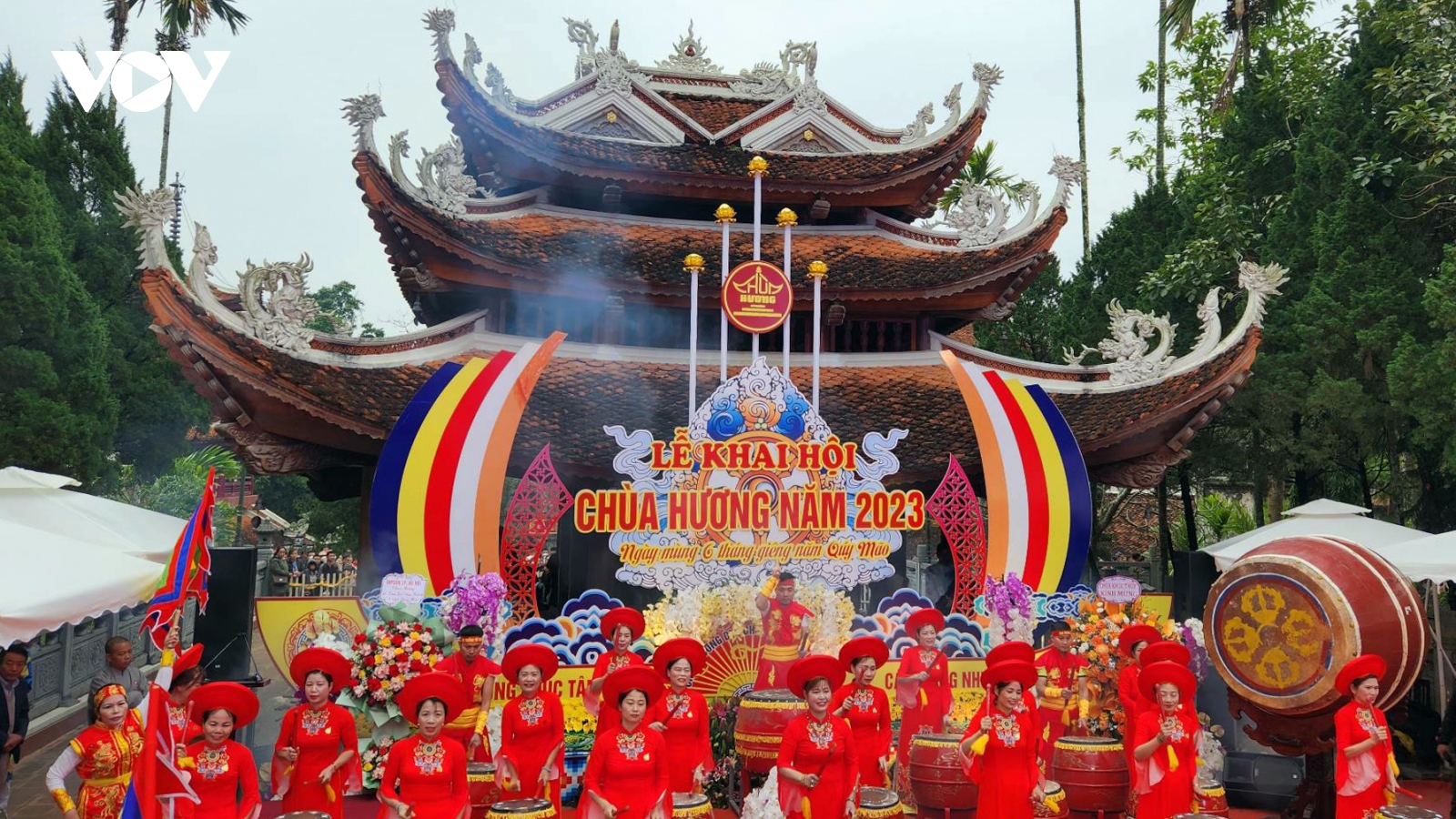 Chính thức khai hội chùa Hương xuân Quý Mão 2023