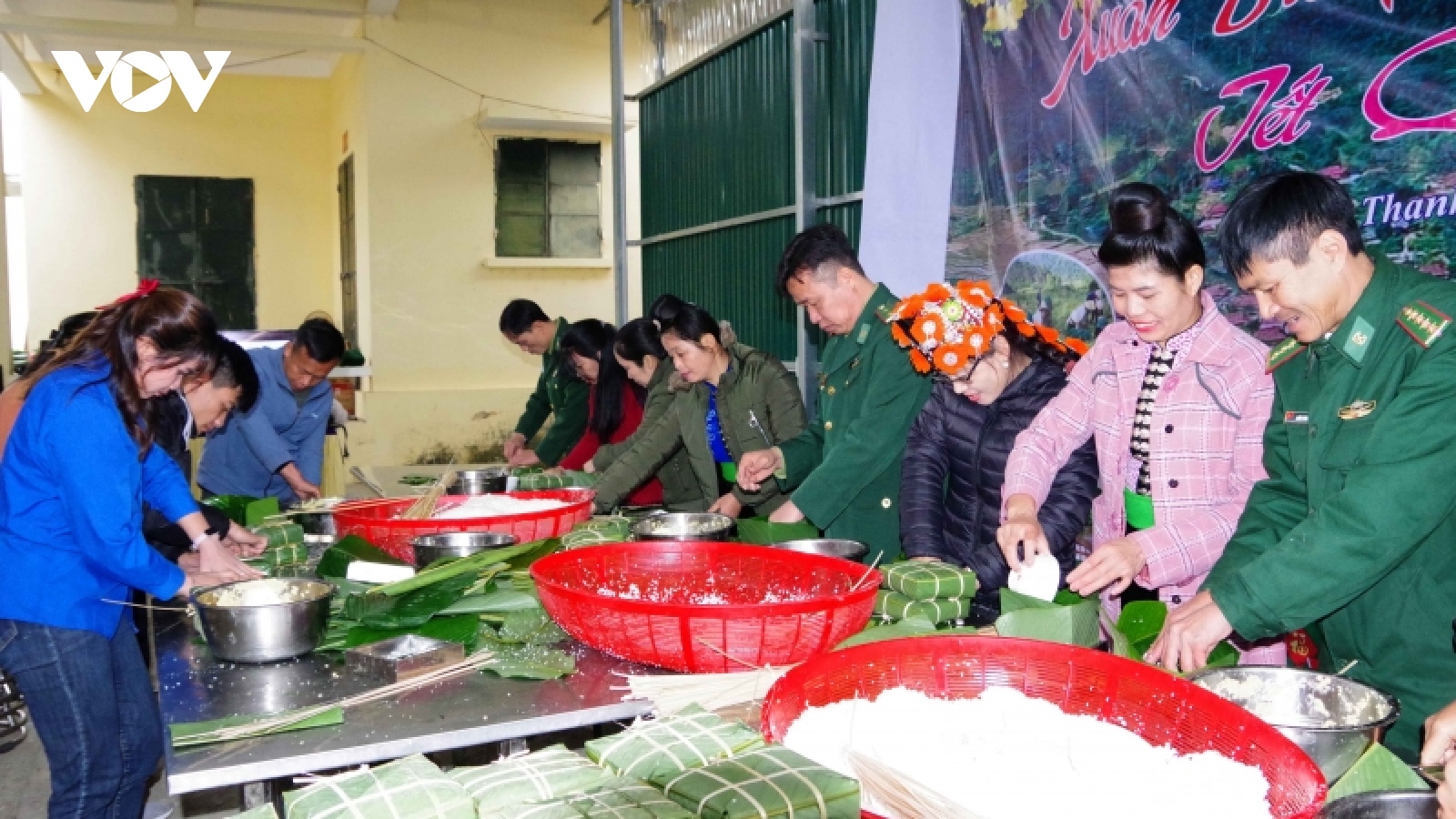 “Xuân Biên phòng ấm lòng dân bản” tại các xã biên giới tỉnh Điện Biên