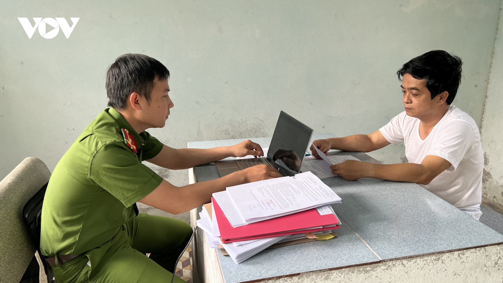 Bắt tạm giam lãnh đạo, nhân viên Trung tâm Đăng kiểm xe cơ giới Đà Nẵng