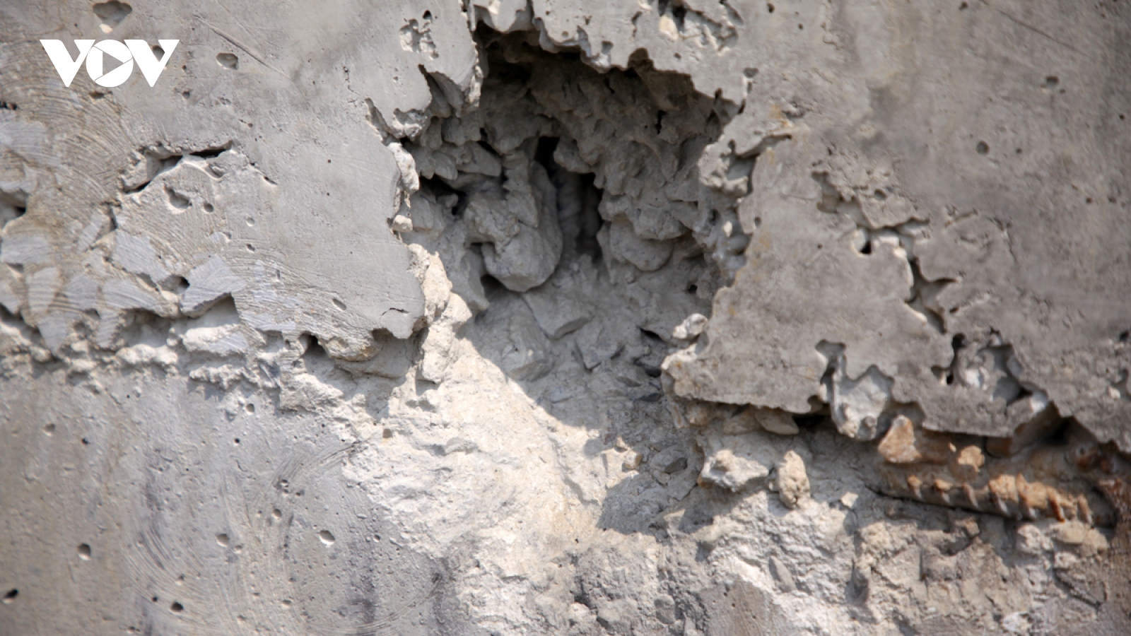 Thiếu cát tự nhiên, nhiều doanh nghiệp ở Lai Châu ồ ạt nghiền đá làm cát thay thế