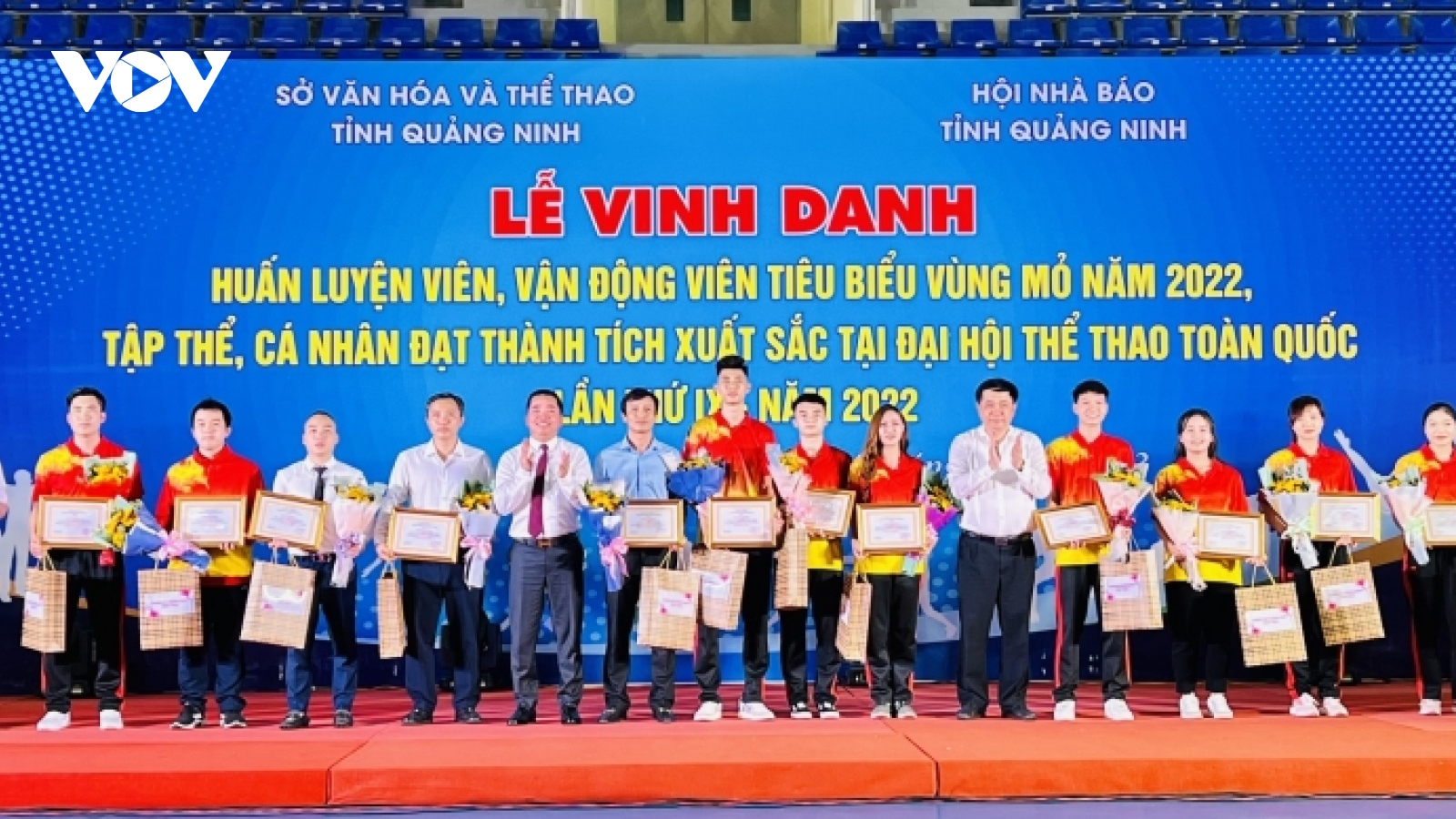 Quảng Ninh vinh danh các VĐV và HLV tiêu biểu năm 2022