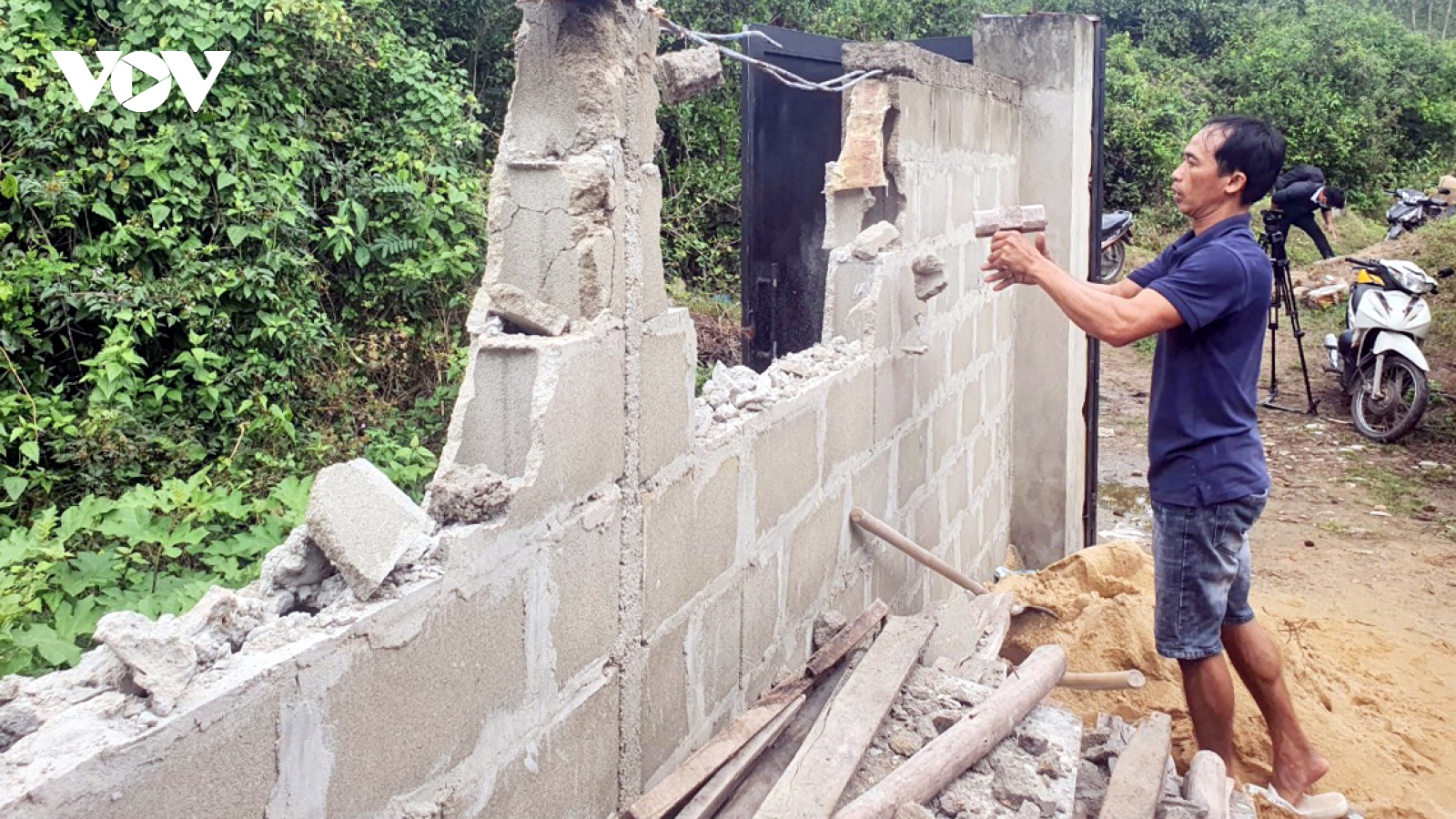 Thành phố Quy Nhơn xử lý hàng trăm công trình xây dựng trái phép