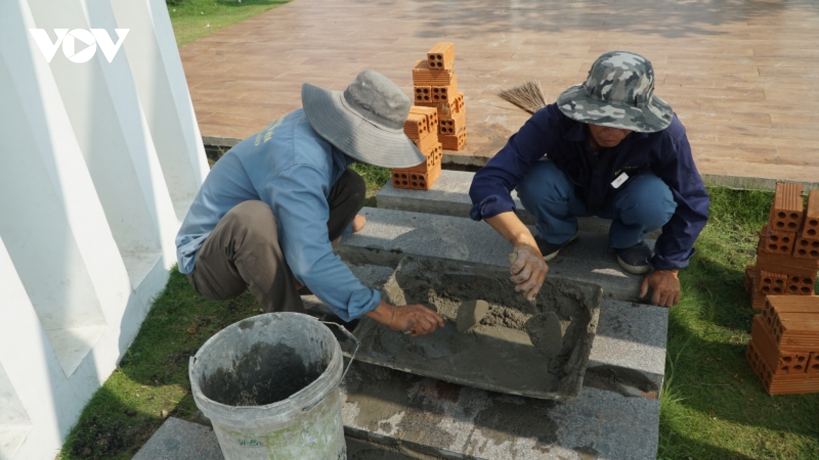 Khánh Hòa tăng cường các giải pháp an toàn cho du khách tại tháp Trầm Hương