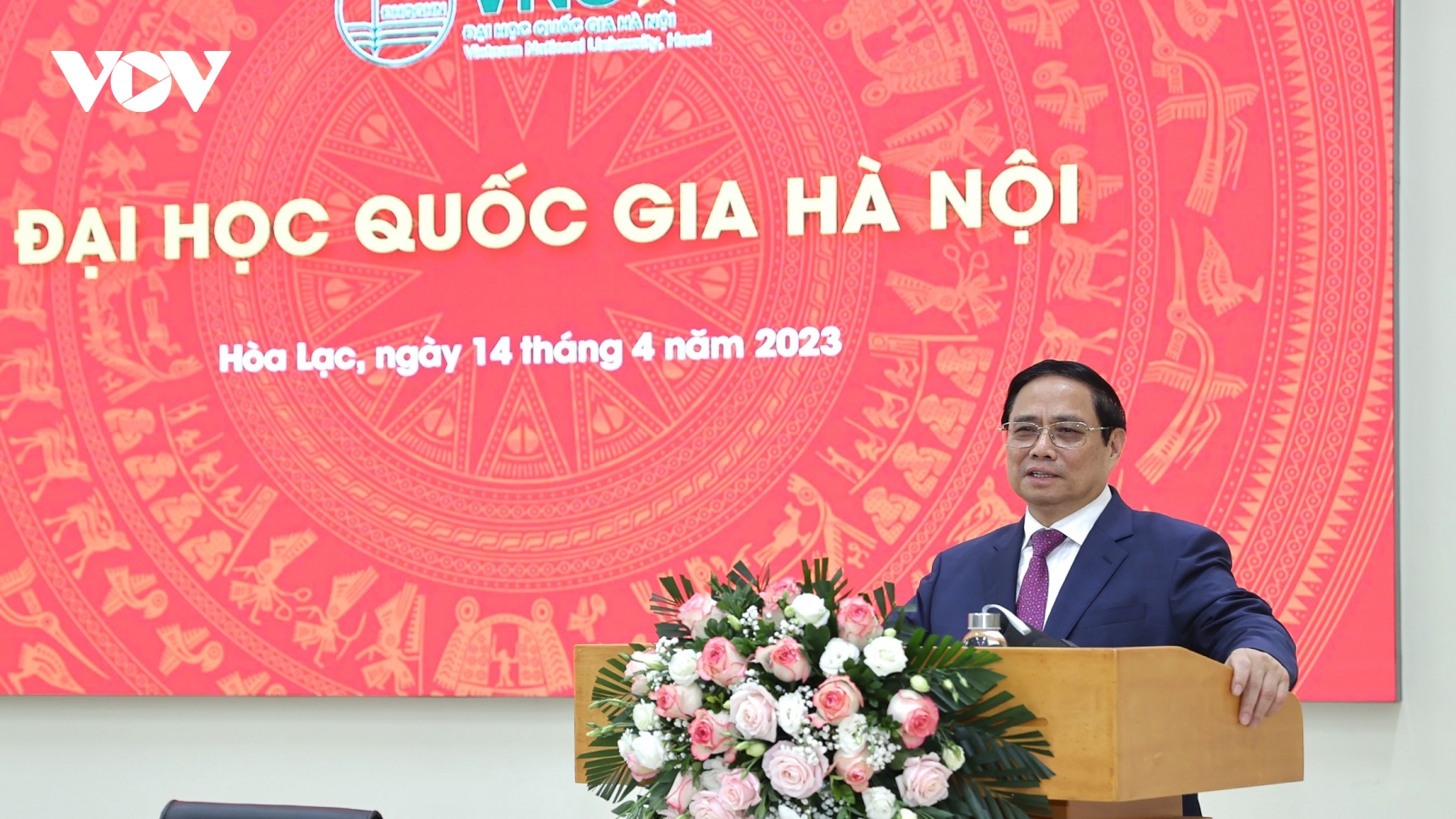 Thủ tướng: ĐHQGHN phải trở thành nơi hội tụ nhà khoa học của Việt Nam và thế giới