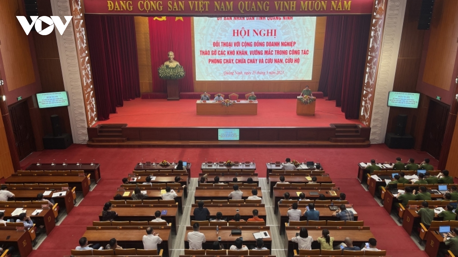 Quảng Ninh tháo gỡ khó khăn, vướng mắc cho doanh nghiệp trong công tác PCCC và CNCH