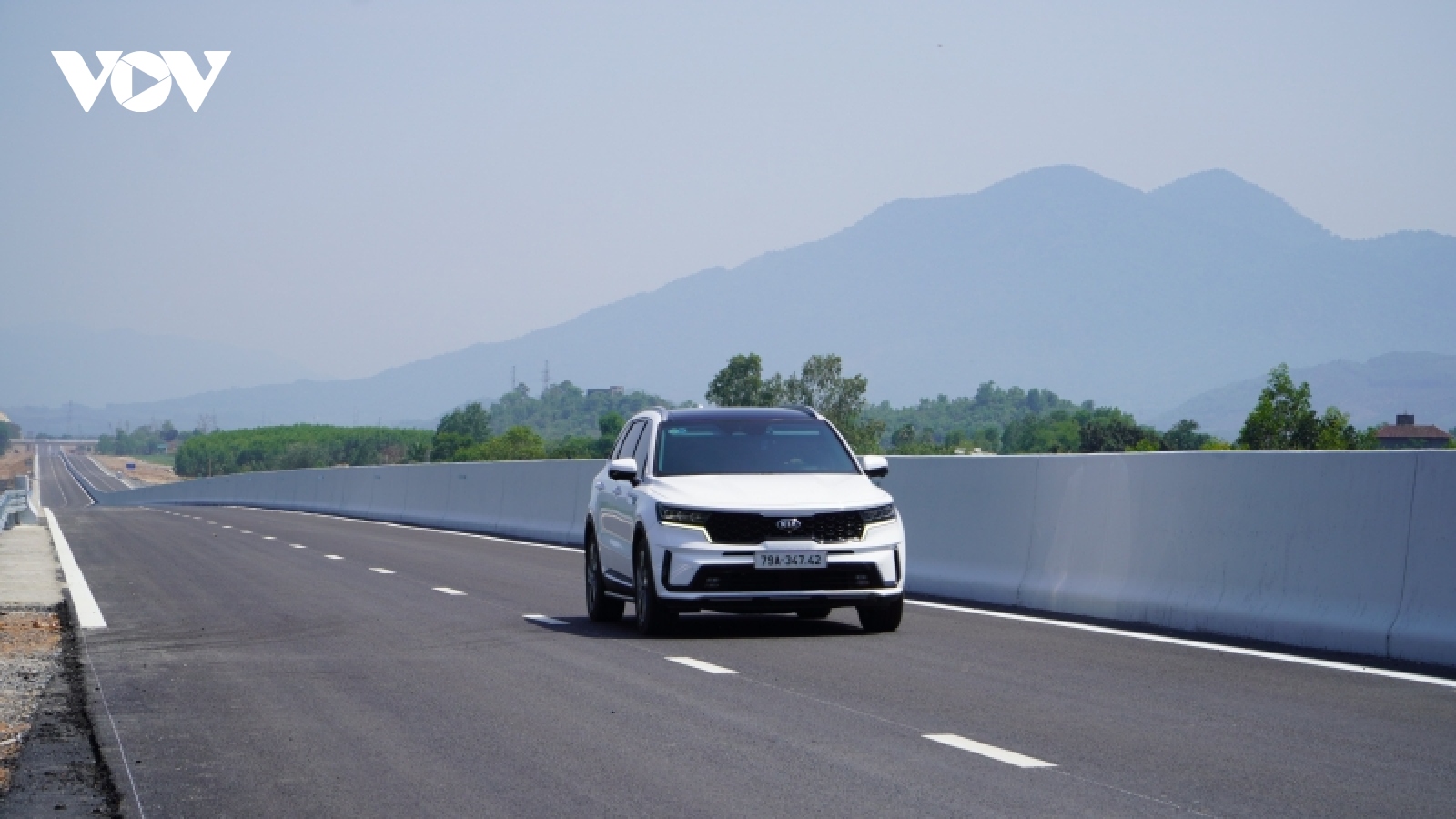 Thông xe dự án cao tốc Nha Trang - Cam Lâm