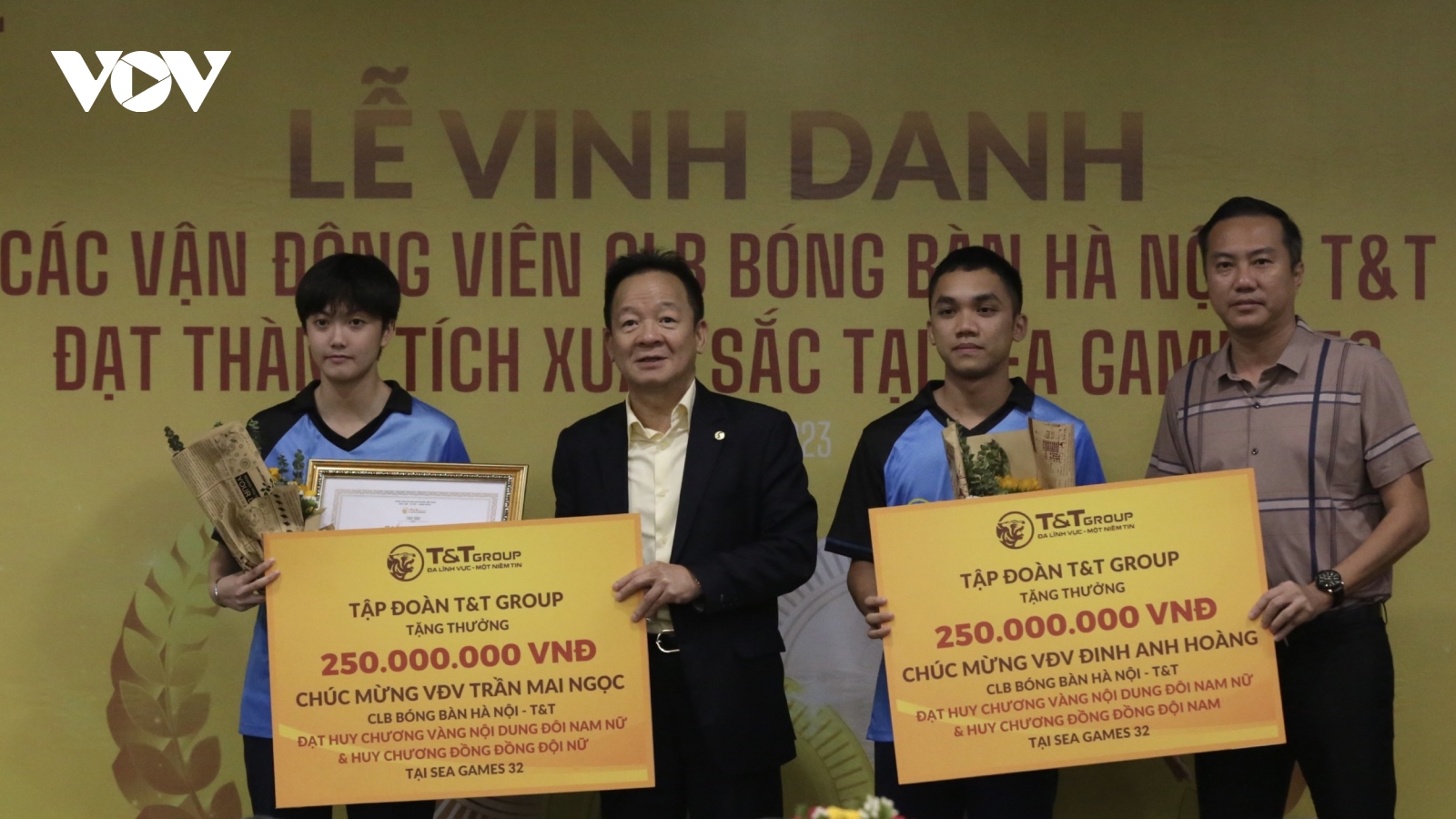 Bầu Hiển thưởng lớn cho VĐV bóng bàn giành HCV lịch sử ở SEA Games 32