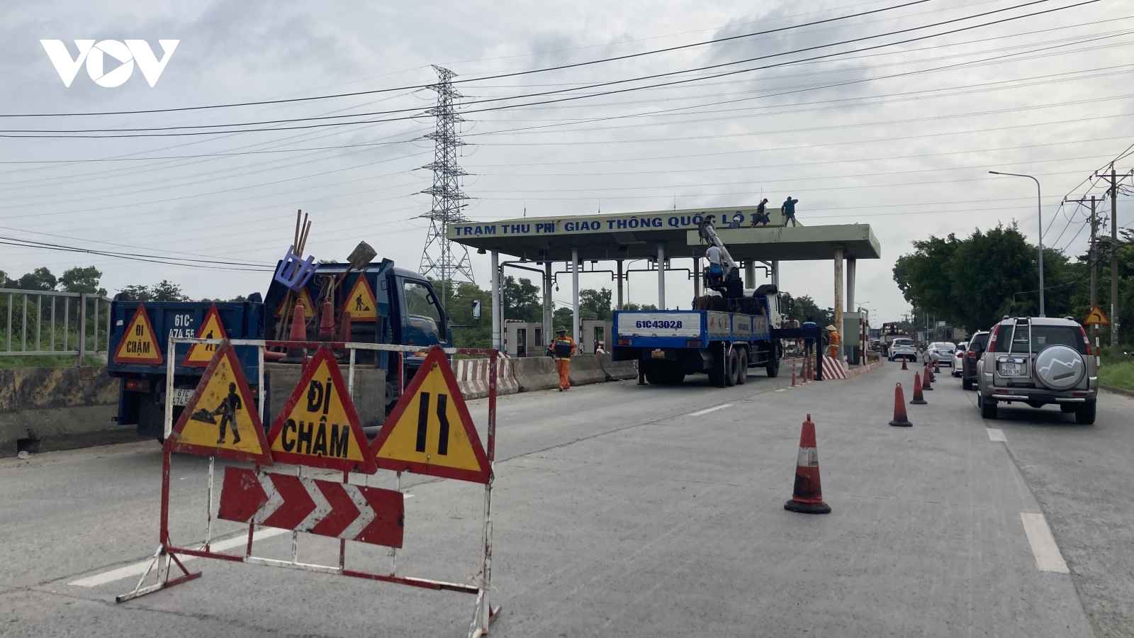 Đồng Nai tháo dỡ trạm thu phí bỏ không nhiều năm trên Quốc lộ 1K
