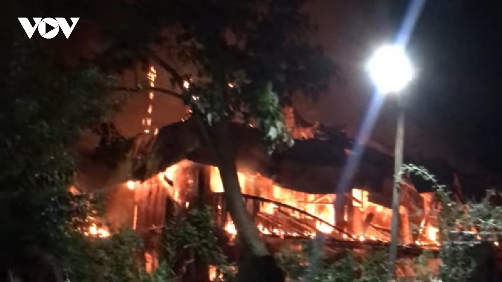 Cháy homestay tại Cao Bằng, du khách may mắn thoát nạn