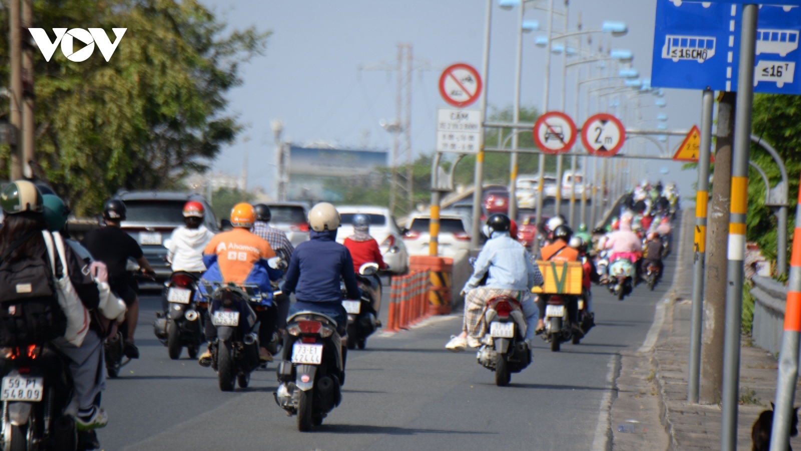 TP.HCM thúc tiến độ việc nâng tĩnh không cầu Bình Triệu 1 và Bình Phước 1