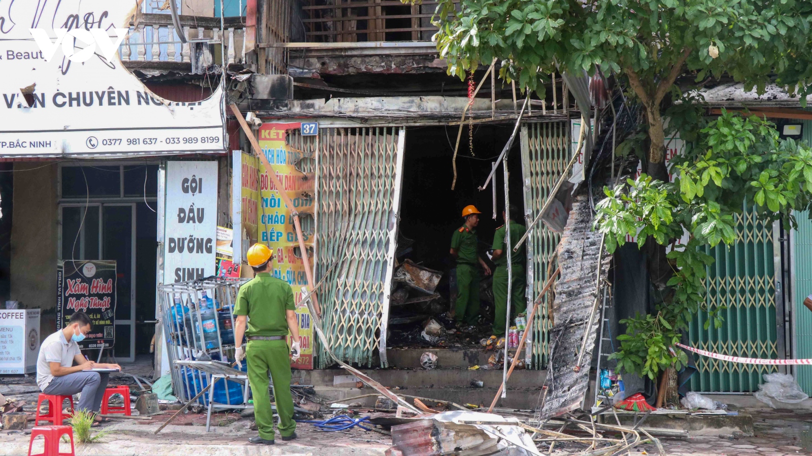 Cháy cửa hàng tạp hóa ở Bắc Ninh, 2 bố con tử vong
