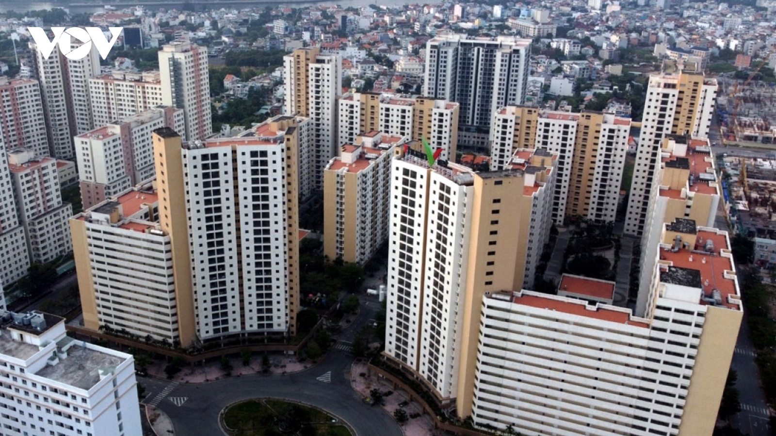Thị trường bất động sản: Giá căn hộ chung cư tăng khi nguồn cung eo hẹp