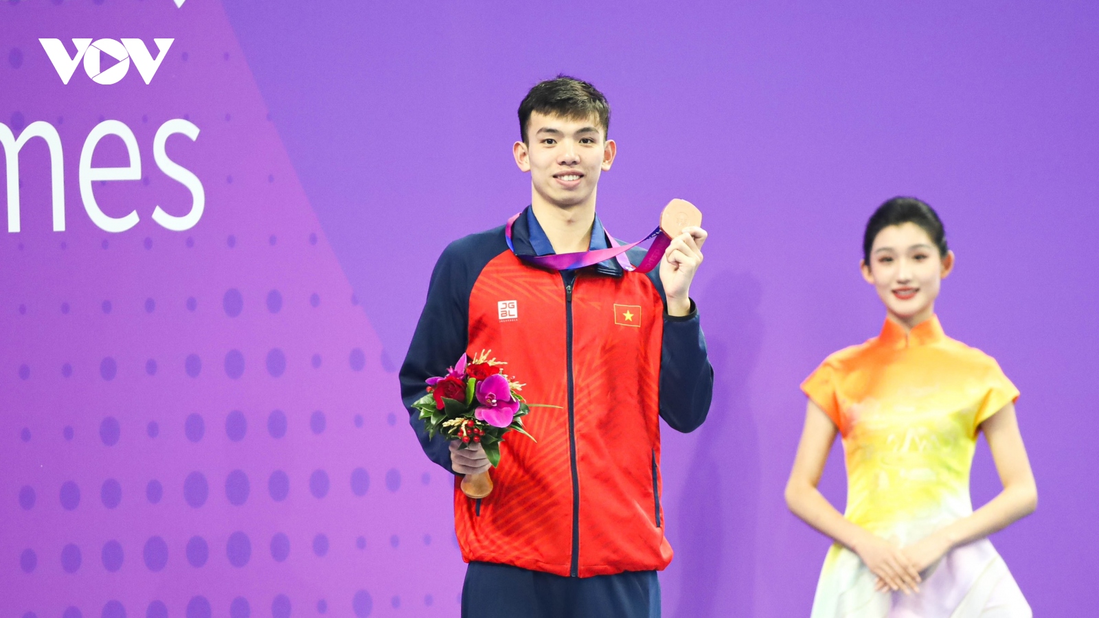 Huy Hoàng nói gì sau khi giành HCĐ ASIAD 19 và đạt chuẩn A Olympic Paris?