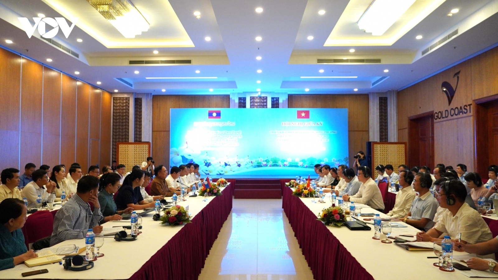 Ủy ban Hợp tác Việt Nam- Lào đánh giá giữa kỳ quá trình hợp tác song phương