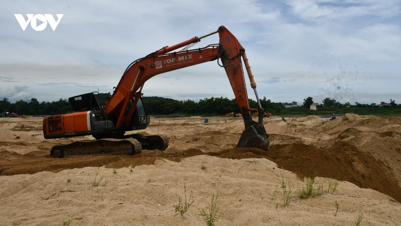 Quảng Ngãi xử lý lãnh đạo địa phương nếu để xảy ra khai thác cát lậu