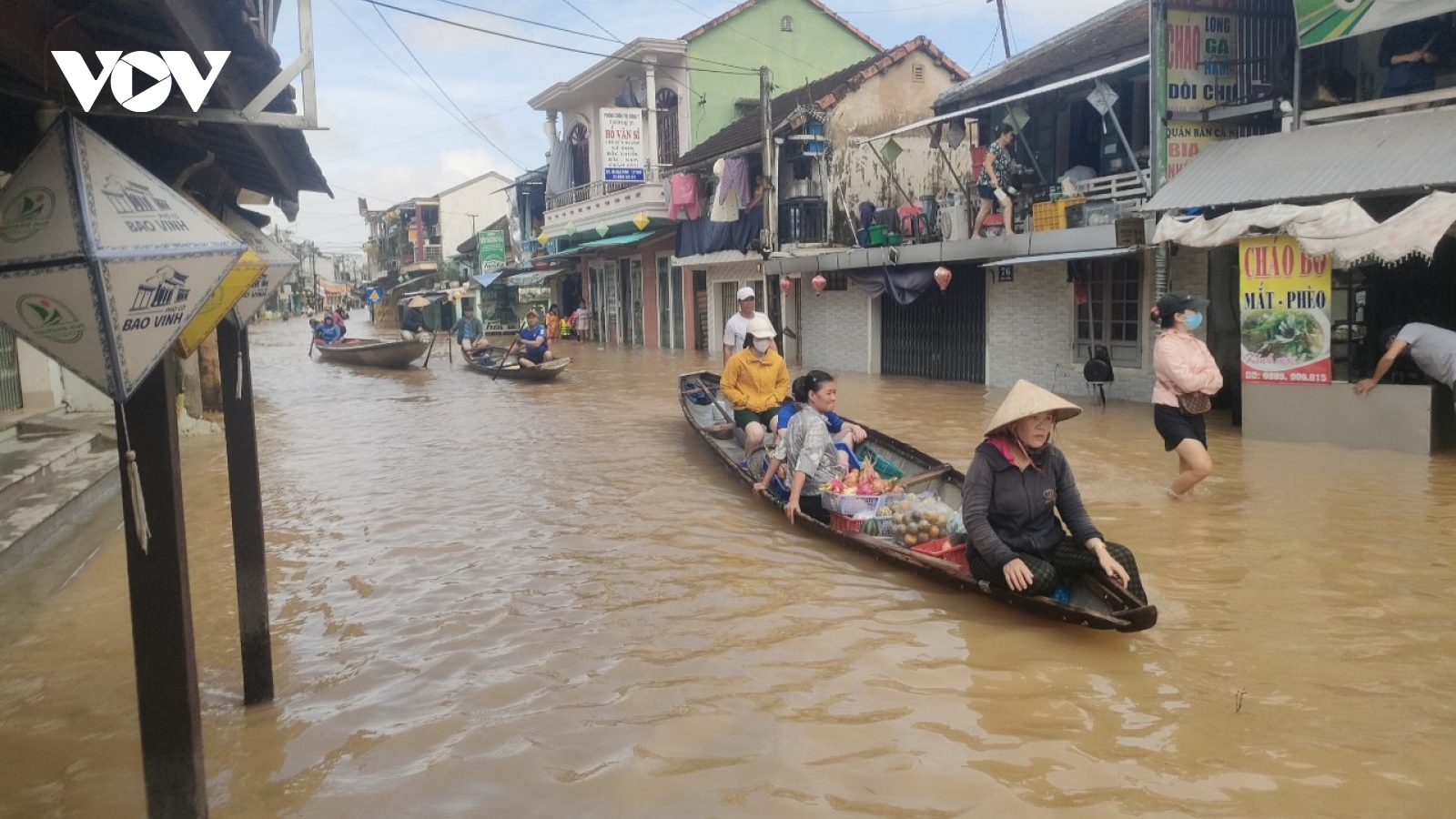 Cảnh báo mưa lớn, ngập lụt, sạt lở đất trên diện rộng ở Thừa Thiên Huế