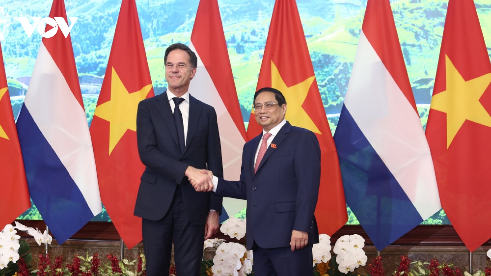 Thủ tướng Việt Nam- Hà Lan hội đàm, chứng kiến lễ ký 4 văn kiện hợp tác