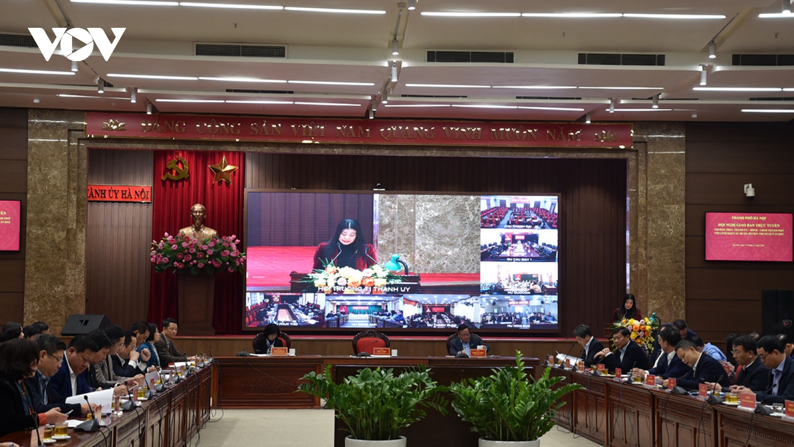 Chủ tịch Hà Nội: Không dồn cải tạo lòng đường, vỉa hè vào cuối năm