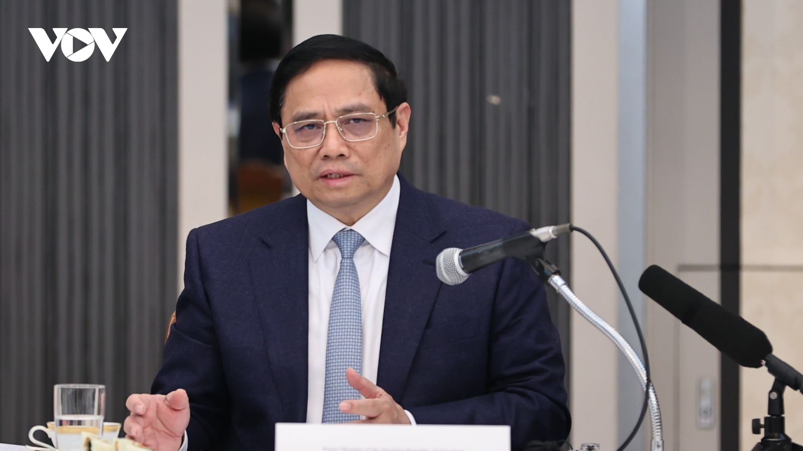 Thủ tướng: Việt Nam tạo mọi điều kiện để ngành bán dẫn phát triển đột phá