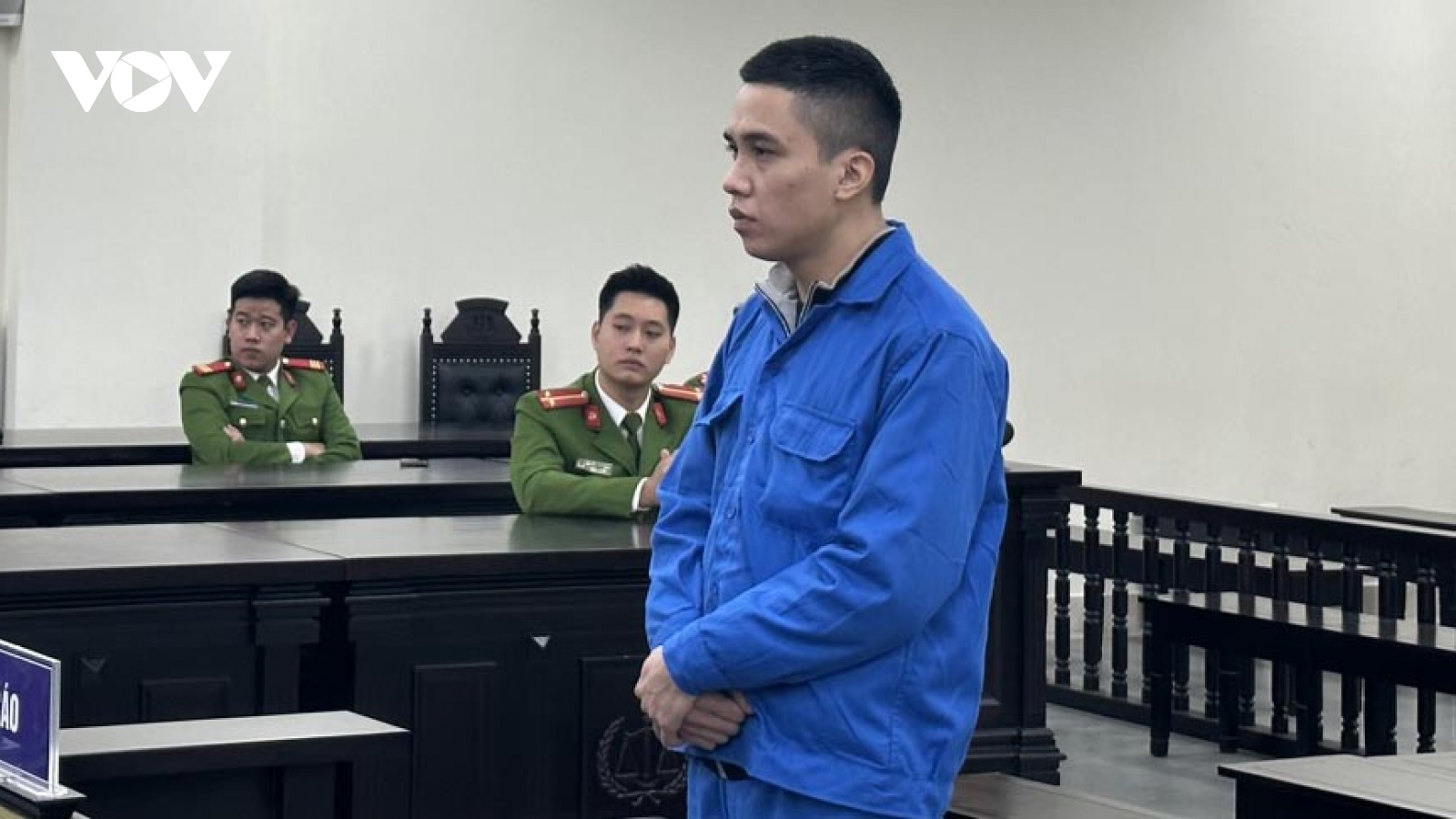 Xét xử cựu CSGT bắt cóc bé trai 7 tuổi tại Hà Nội, gia đình bị hại vắng mặt