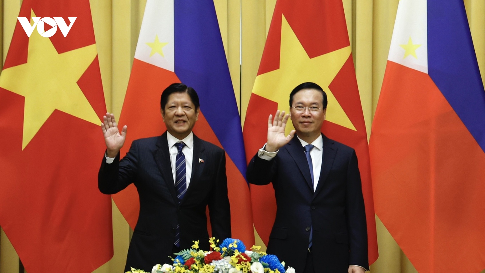 Việt Nam và Philippines nhất trí hạn chế áp dụng các rào cản thương mại