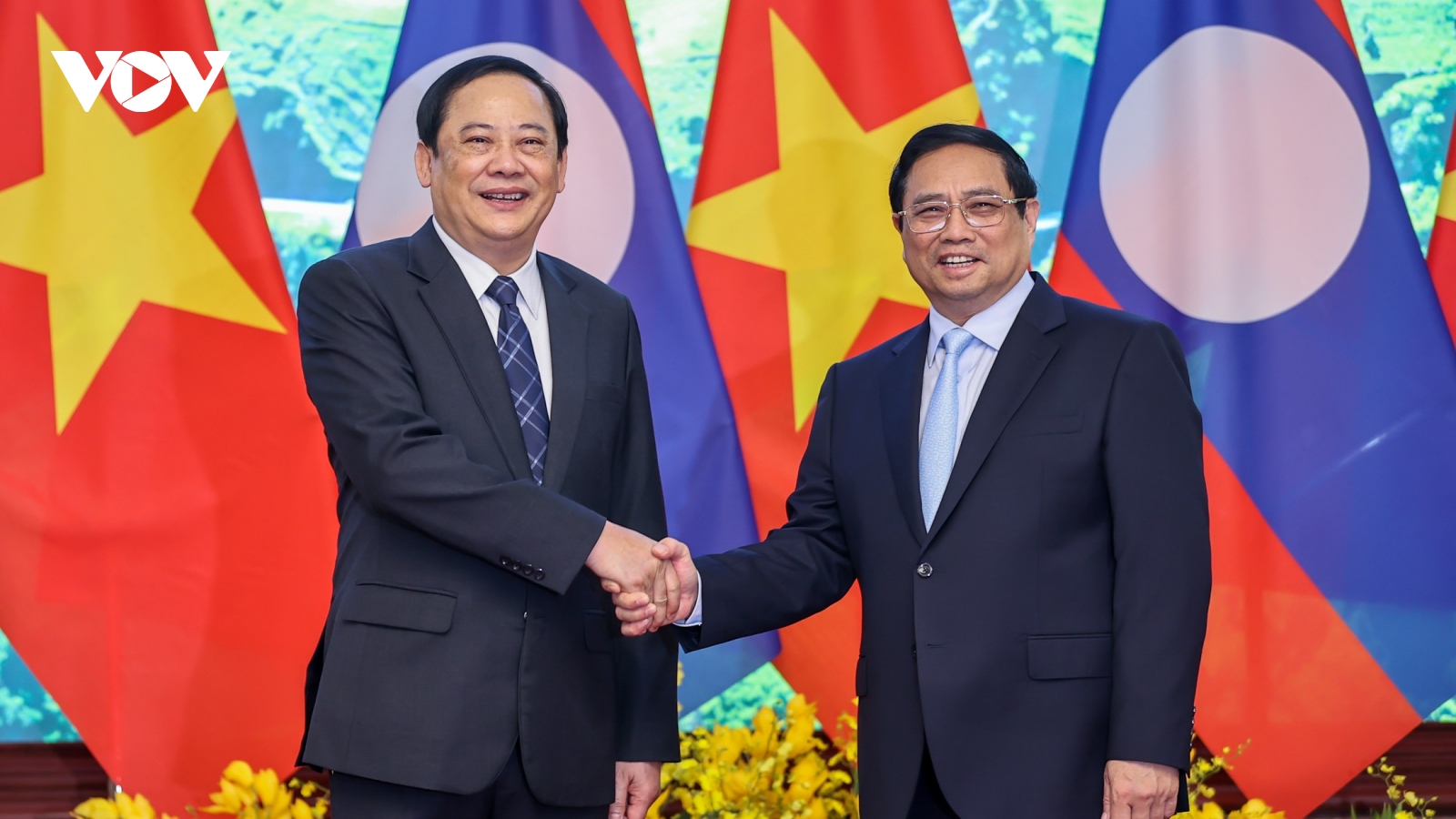 Thủ tướng Phạm Minh Chính hội đàm với Thủ tướng Lào Sonexay Siphandon