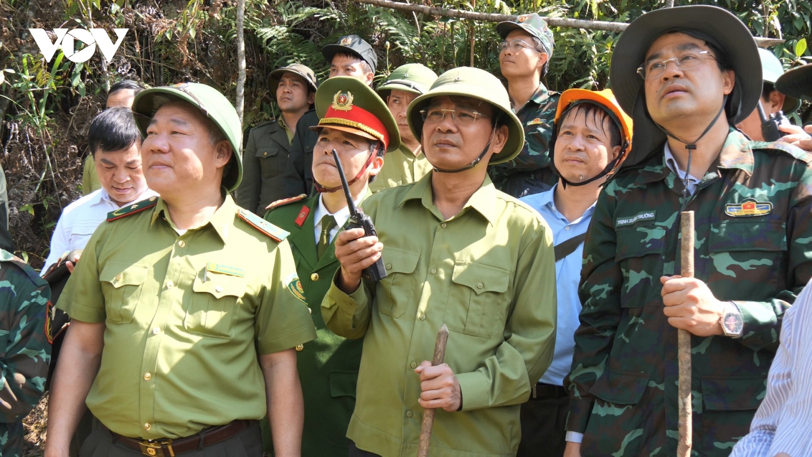 Lãnh đạo tỉnh Lào Cai kiểm tra, động viên lực lượng chữa cháy rừng Hoàng Liên