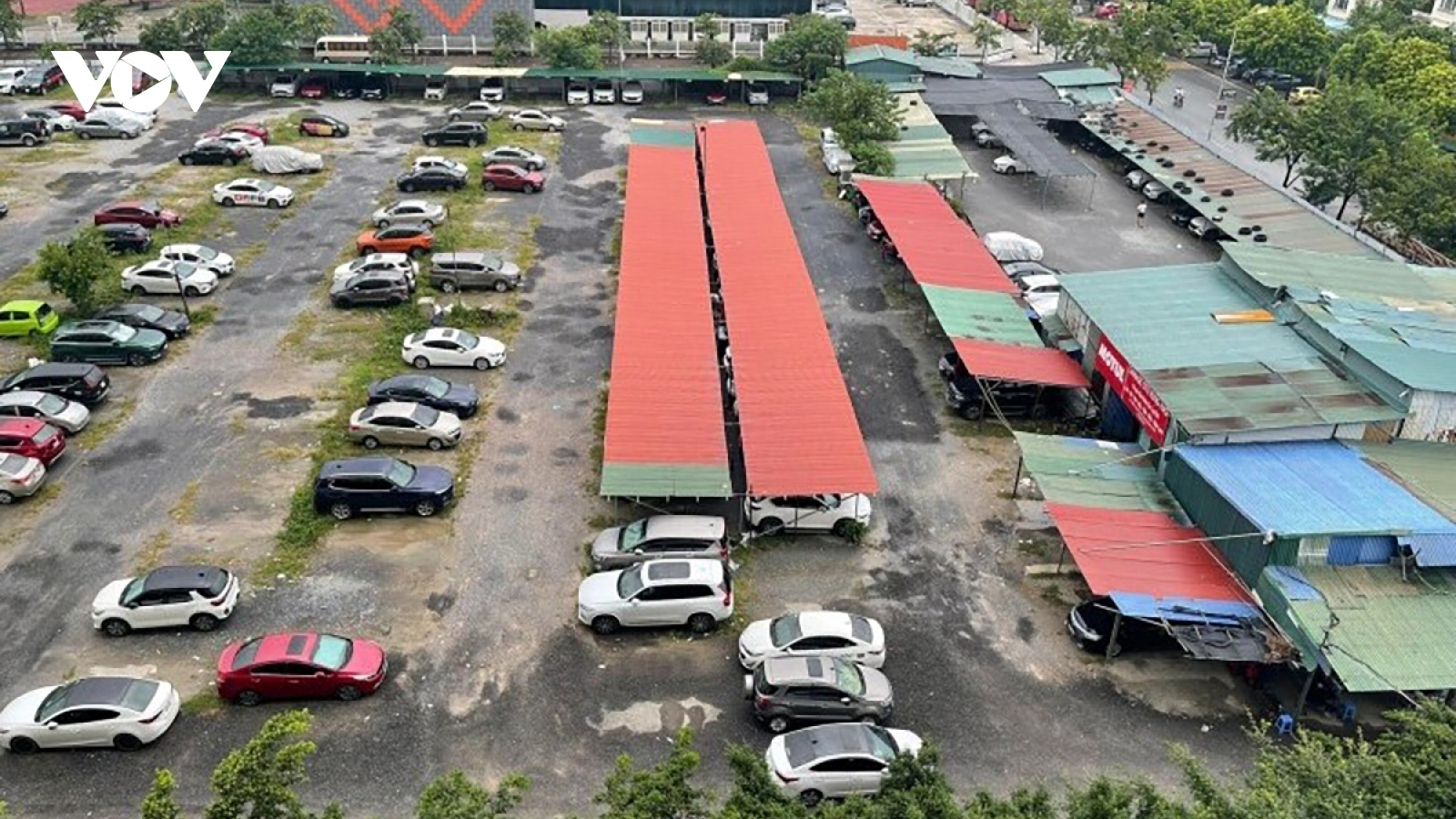 Nhiều ô đất dự án xây trường học bị biến thành bãi xe ở phường Hoàng Liệt