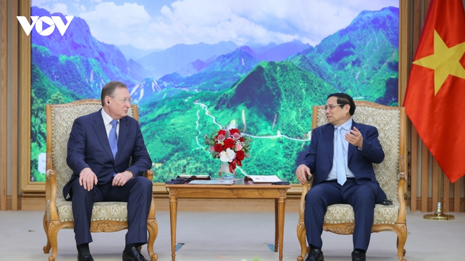 Thủ tướng Phạm Minh Chính tiếp Tổng Giám đốc Công ty dầu khí Zarubezhneft