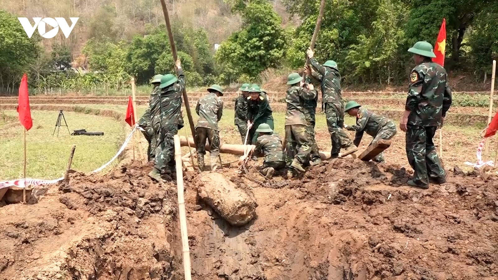 Hủy nổ thành công quả bom nặng hơn 340kg ở Sơn La