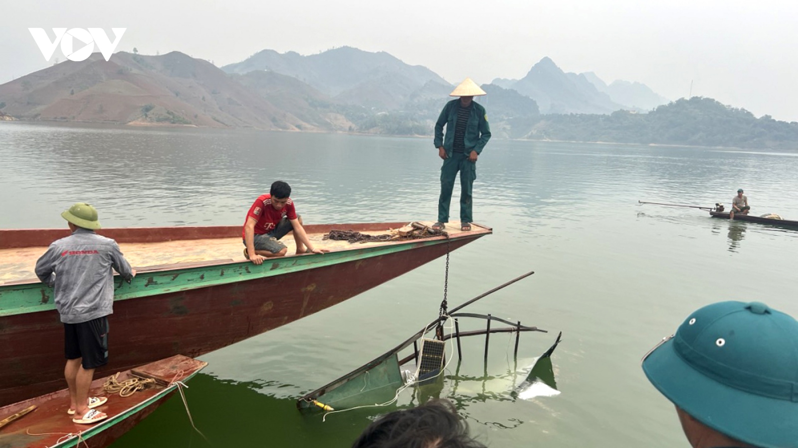 Tìm thấy 1 thi thể nạn nhân trong vụ lật thuyền ở Lai Châu