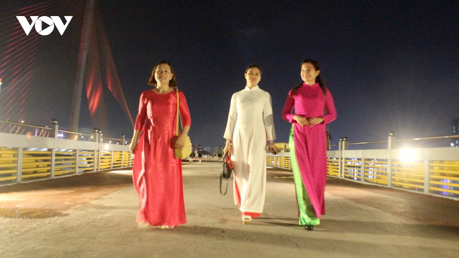 Đà Nẵng khai trương điểm du lịch về đêm trên cầu Nguyễn Văn Trỗi