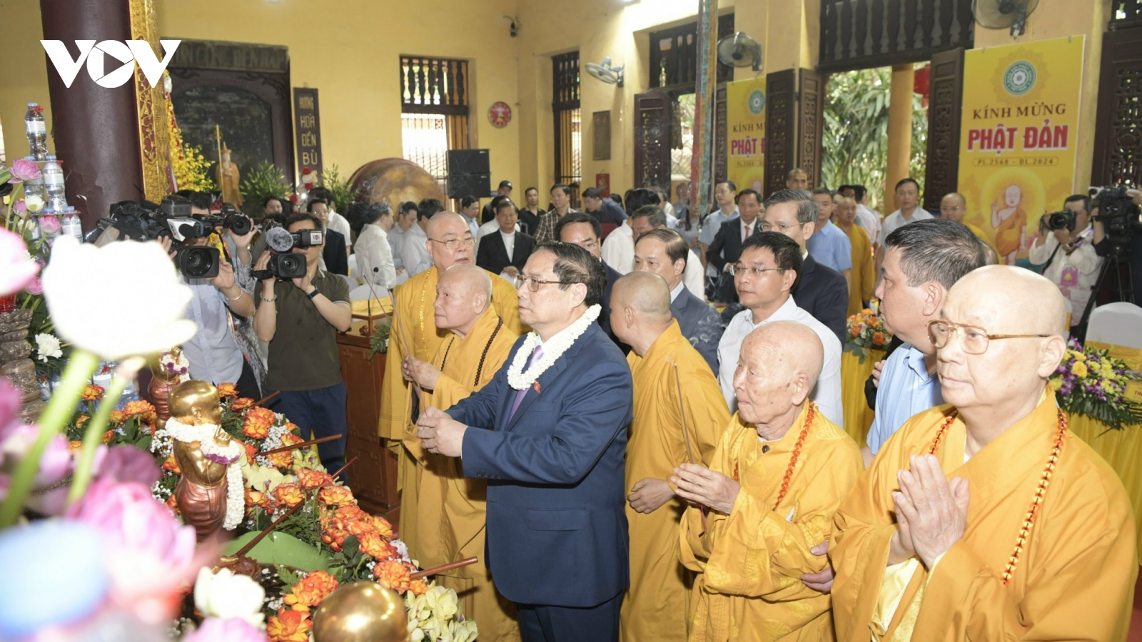 Thủ tướng dự Đại lễ Phật đản Phật lịch 2568 tại chùa Quán Sứ, Hà Nội