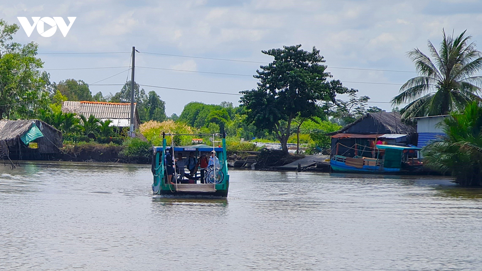 Cà Mau “cấm cửa” bến đò tự phát, không phép