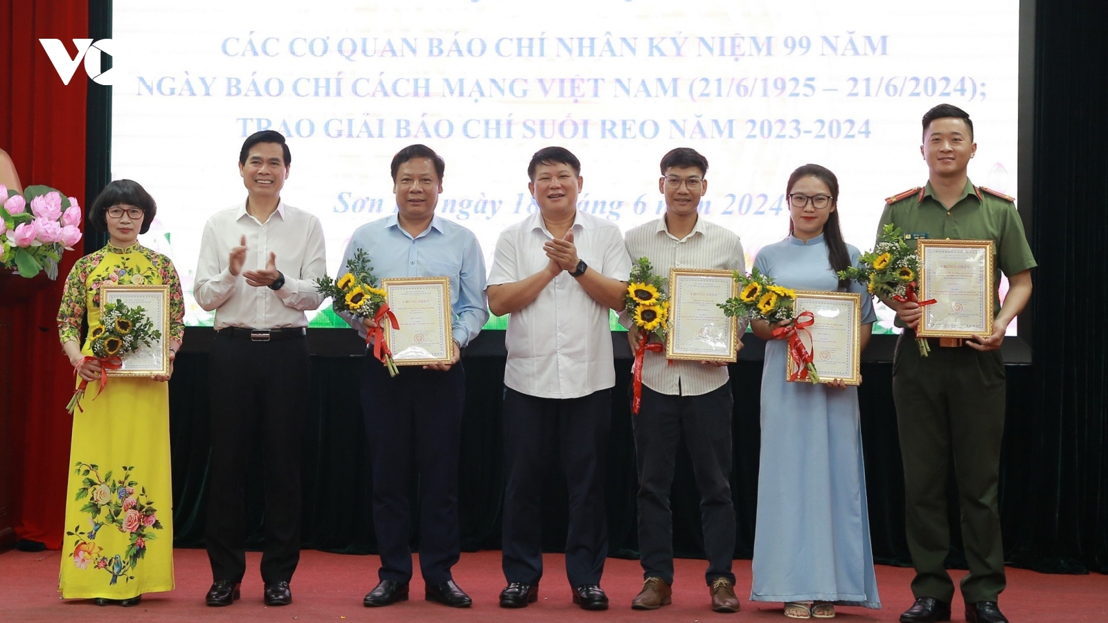 VOV Tây Bắc đoạt 6 giải báo chí "Suối reo" tỉnh Sơn La