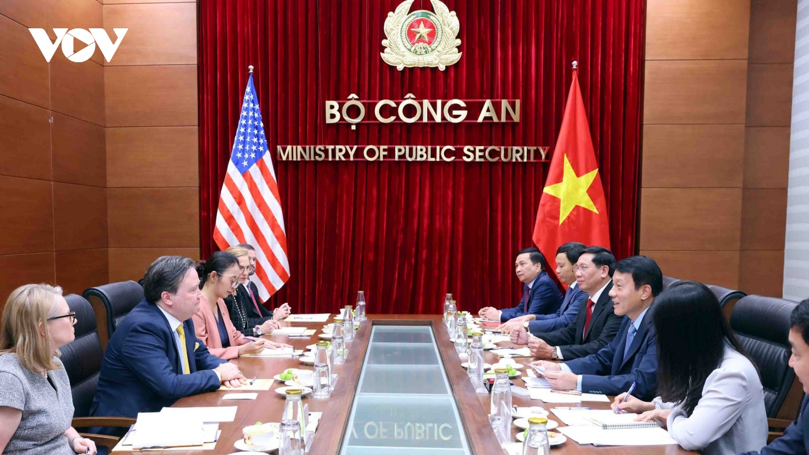 Bộ trưởng Công an Lương Tam Quang tiếp Đại sứ Hoa Kỳ và Nhật Bản tại Việt Nam