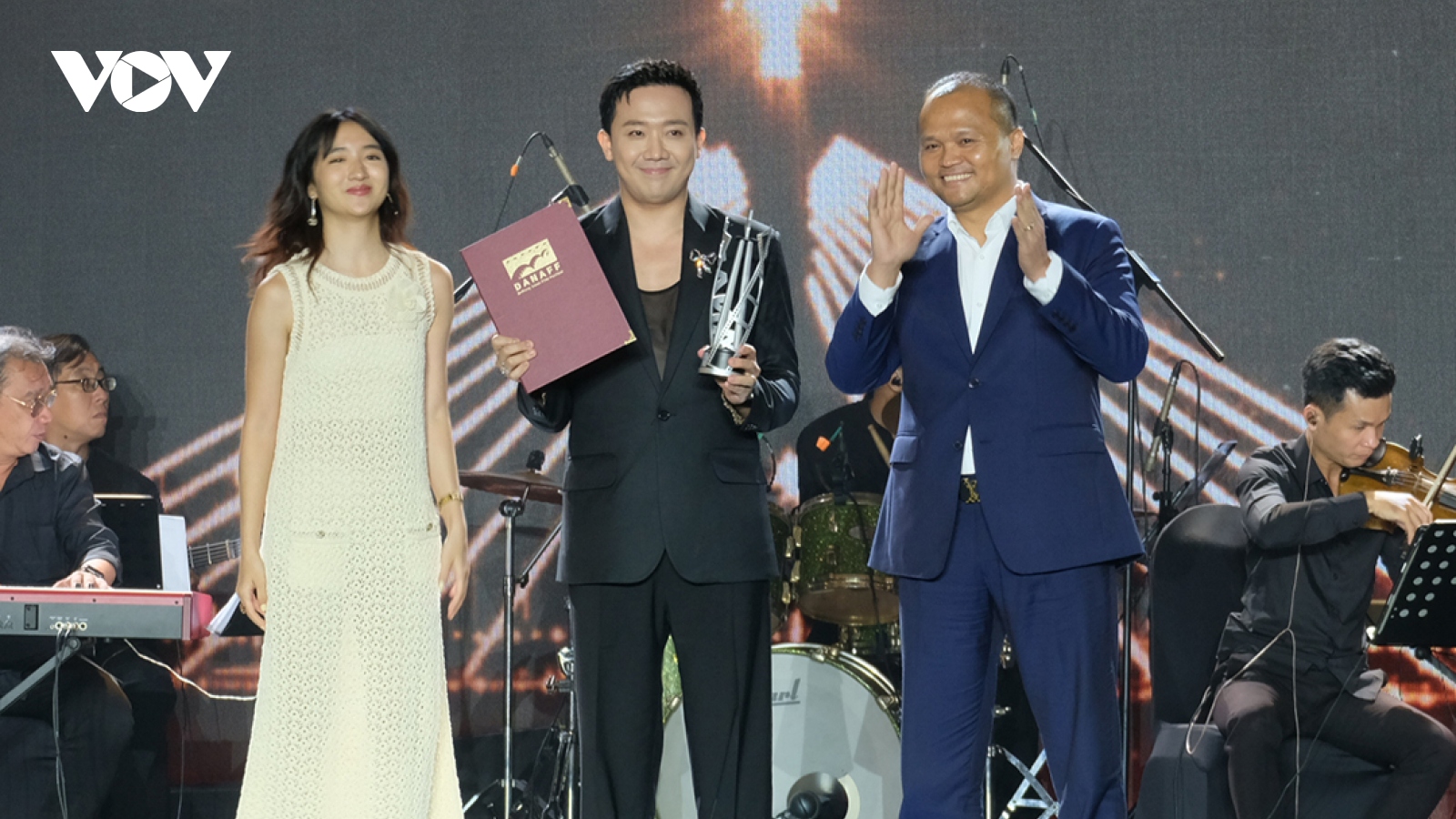 "Mai", "Cu li không bao giờ khóc" chiến thắng tại Liên hoan phim châu Á Đà Nẵng