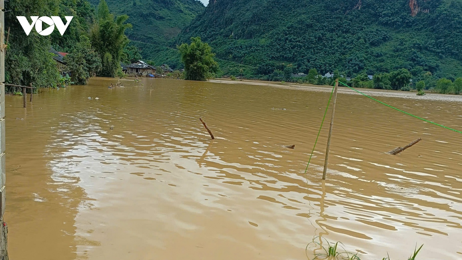 Một tháng sau cơn lũ dữ, Tông Cọ (Sơn La) lại ngập trong biển nước