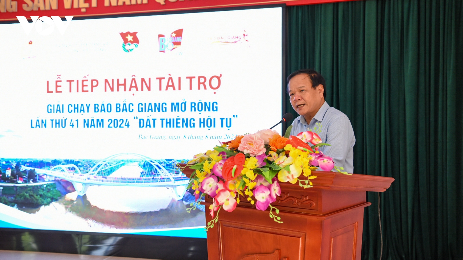 Mở Bib Giải chạy Báo Bắc Giang mở rộng năm 2024 "Đất thiêng hội tụ"