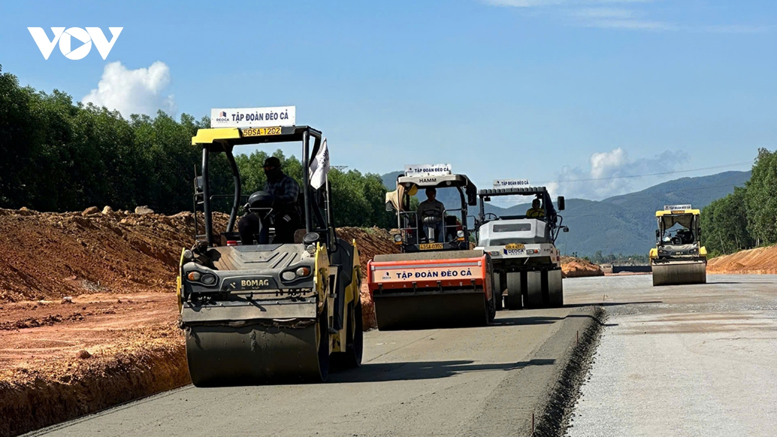 Đẩy nhanh tiến độ thi công cao tốc Quảng Ngãi- Hoài Nhơn