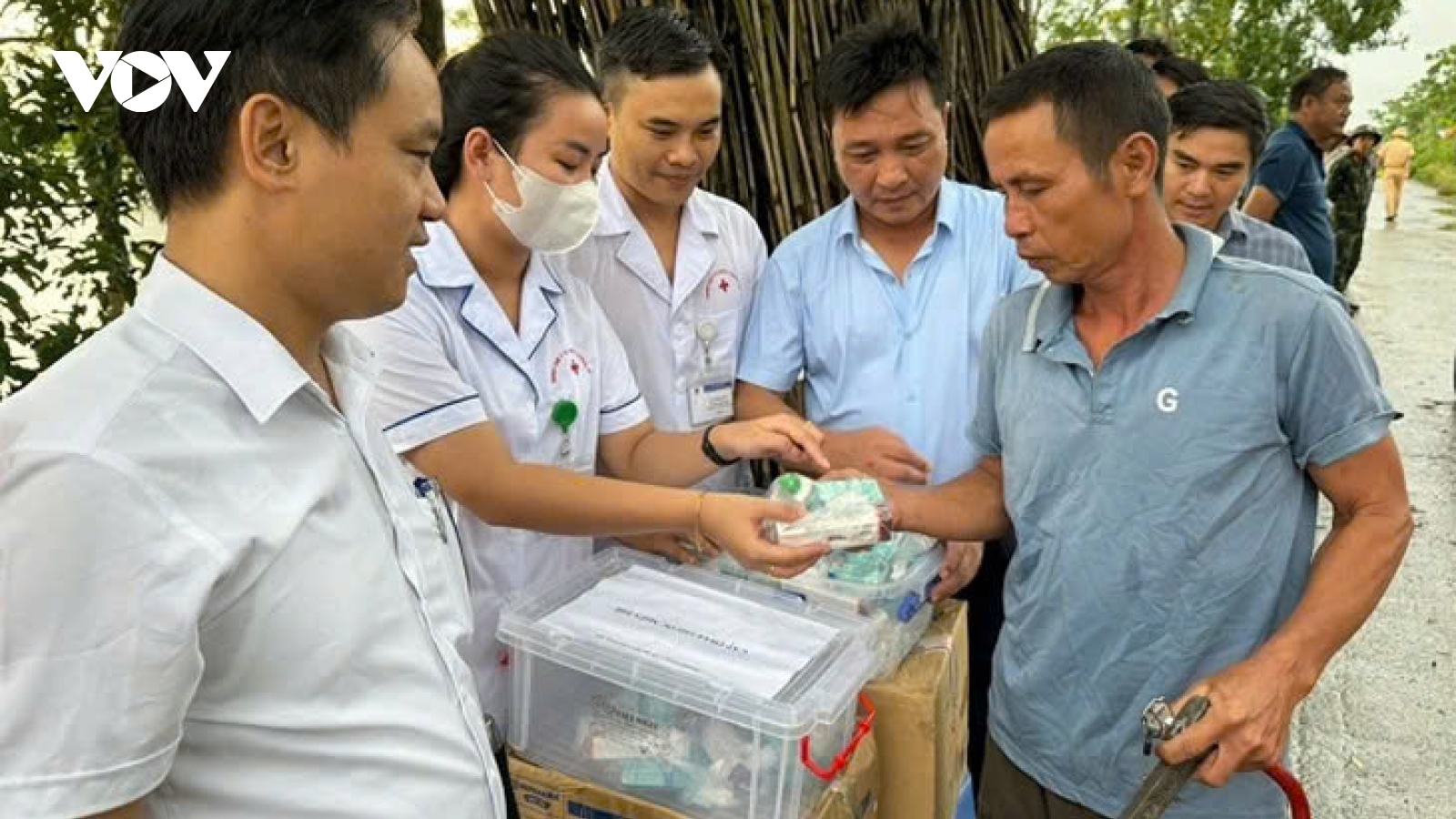 Hà Nội thành lập 5 tổ chống dịch cơ động tại vùng ngập úng Chương Mỹ, Quốc Oai