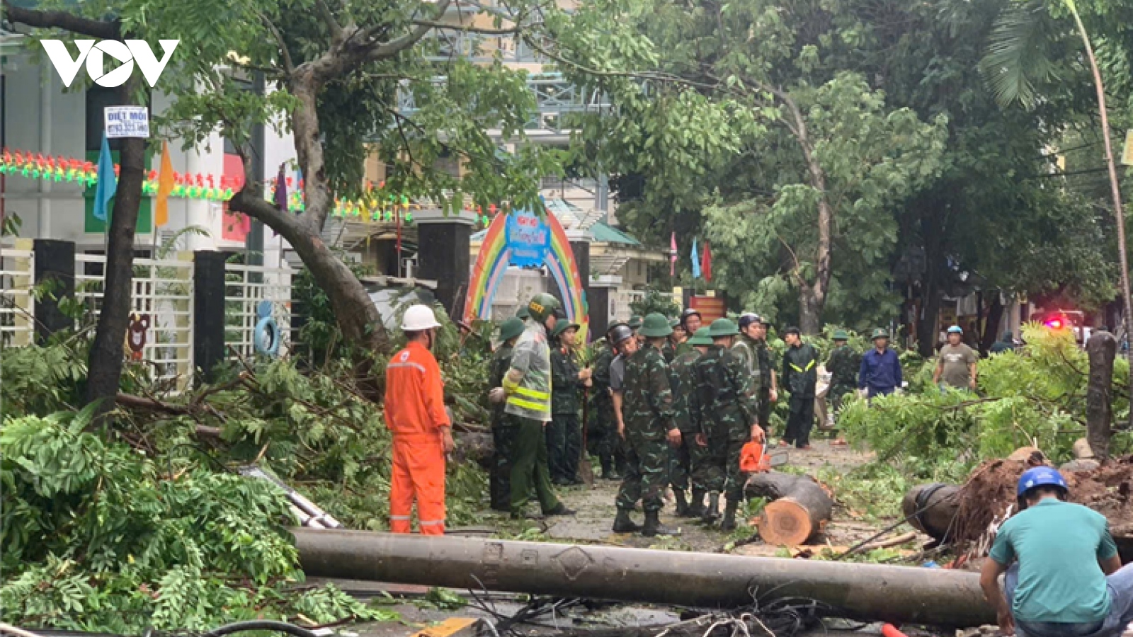 Sở GD-ĐT Hà Nội: Trường nào chưa đảm bảo an toàn, tiếp tục cho HS nghỉ học