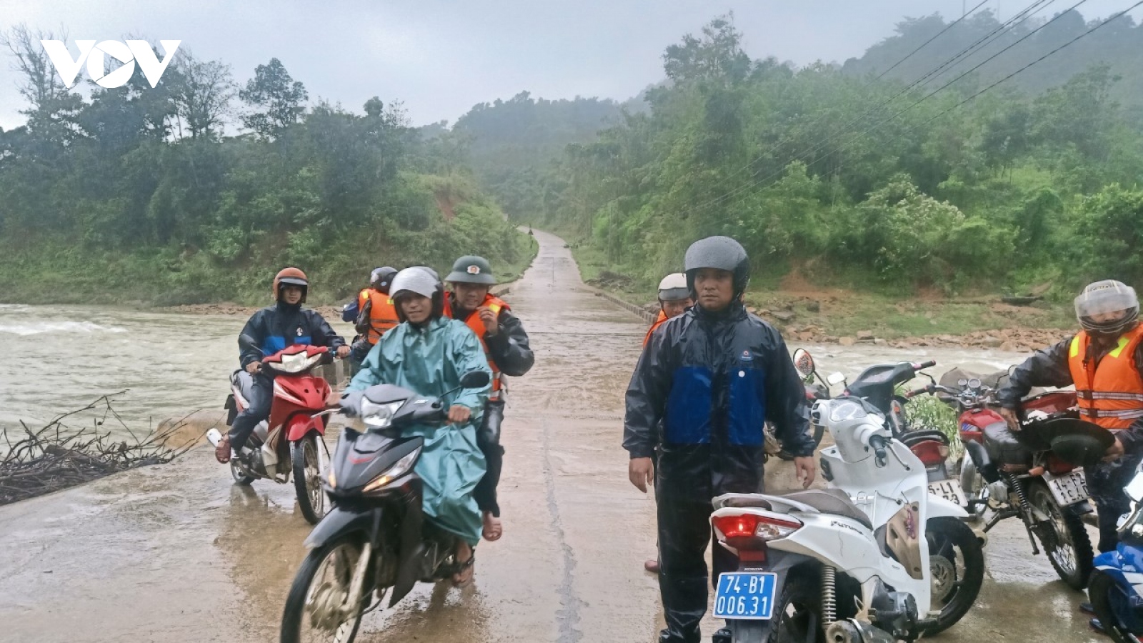 Quảng Trị cảnh báo nguy cơ lũ quét, sạt lở đất