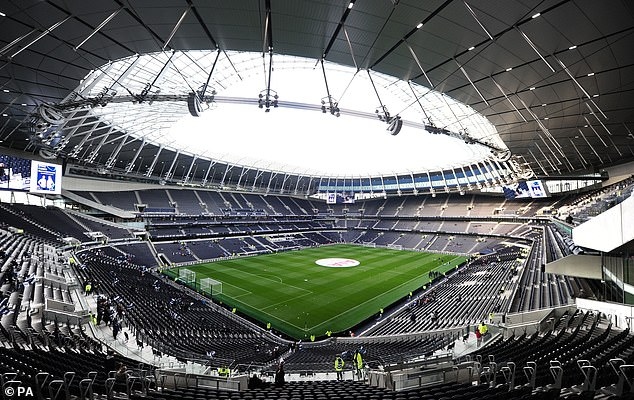 Tottenham bế tắc: Để Harry Kane đến MU hay hi sinh White Hart Lane?