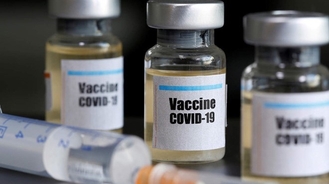 Những người đầu tiên được tiêm phòng vaccine thử nghiệm chống Covid-19