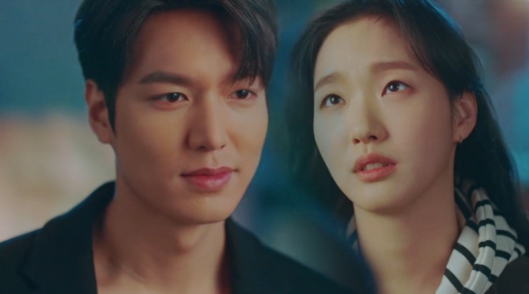 Lee Min Ho bị chê diễn nhạt, Kim Go Eun chưa thoát bóng “Goblin“?