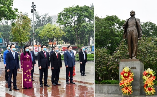 Lãnh đạo thành phố Hà Nội dâng hoa kỷ niệm 150 năm Ngày sinh V.I.Lênin