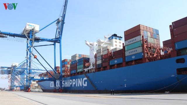 Cảng Container Hải Phòng đón tàu mẹ kết nối trực tiếp với California