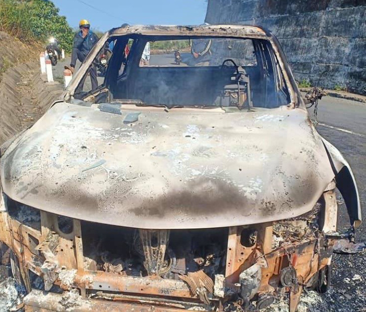 Phát hiện một người tử vong trên chiếc ô tô bị cháy ở Đăk Nông