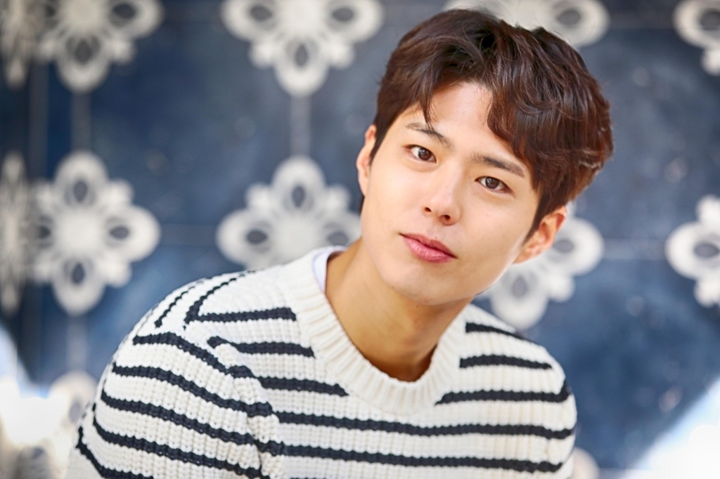 “Tình tin đồn của Song Hye Kyo” Park Bo Gum ấn định ngày nhập ngũ